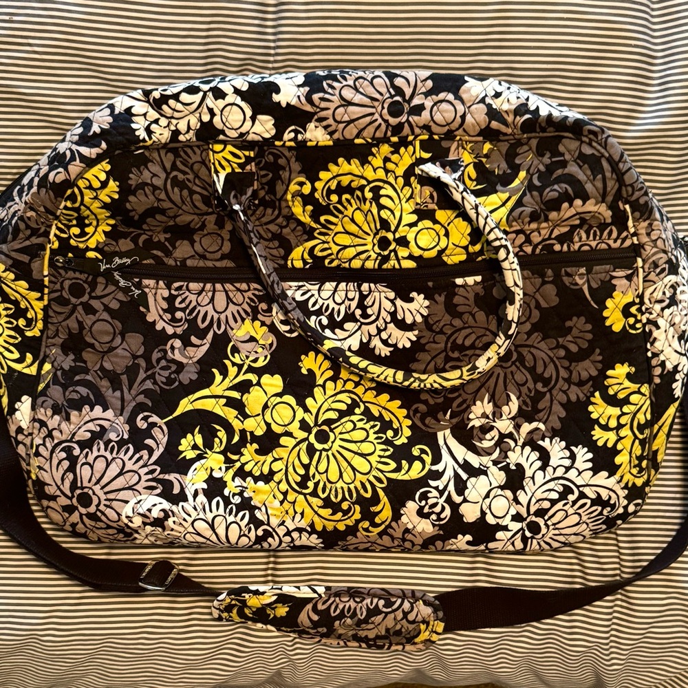 Very Bradley Large Weekender Baroque Pattern